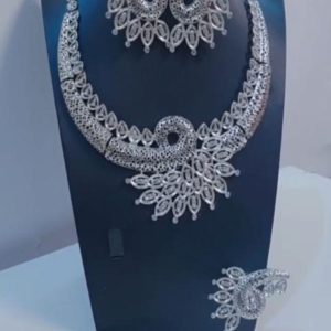 Crown Jewellery Set
